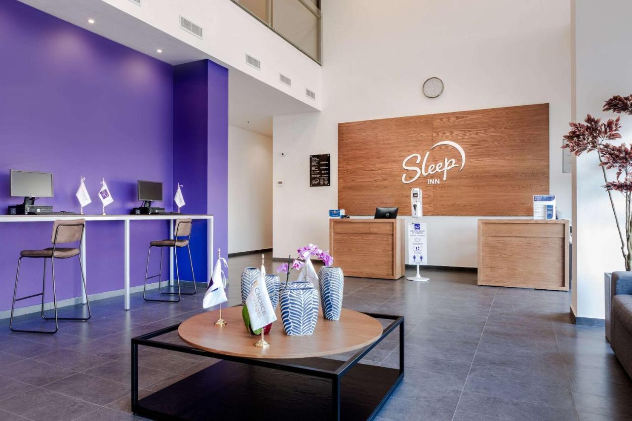Sleep Inn Guadalajara Galerias Eksteriør billede